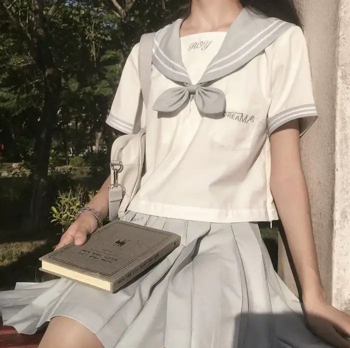 永不退缩:反抗